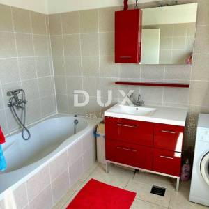 ISTRA, PEROJ - Penthouse sa otvorenim pogledom na more