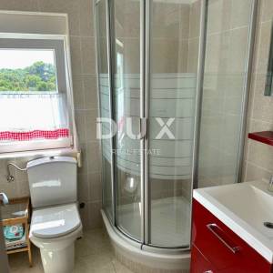 ISTRA, PEROJ - Penthouse sa otvorenim pogledom na more