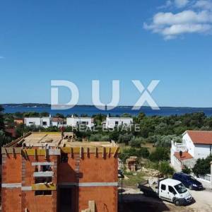  ISTRA, PEROJ - Vila s pogledom na more - 450 metara od plaže!