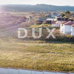 ISTRA, PIĆAN - Investicijsko zemljište od 3.365 m2