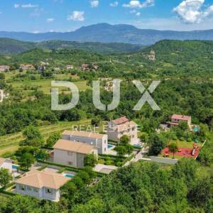 ISTRA, PIĆAN - Novoizgrađena vila smještena u mirnom okruženju