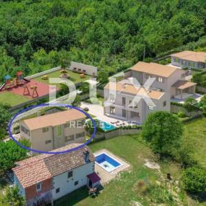 ISTRA, PIĆAN - Novoizgrađena vila smještena u mirnom okruženju