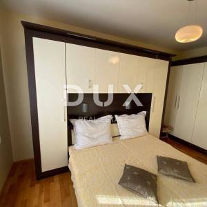 ISTRA, PJEŠČANA UVALA - Apartmanska kuća na tri etaže, 250 m od mora! 
