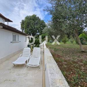 ISTRA, PJEŠČANA UVALA - Prekrasna apartmanska vila na par koraka do plaže!