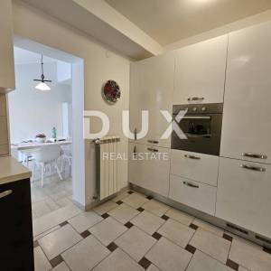ISTRA, PJEŠČANA UVALA - Prekrasna apartmanska vila na par koraka do plaže!