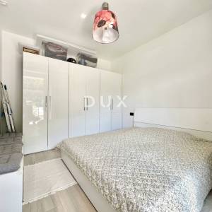 ISTRA, PLOMIN LUKA - Apartman prvi red do mora