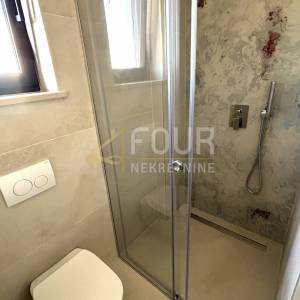 Istra, Poreč, 3s+db, 141.38m2 s okućnicom - novogradnja