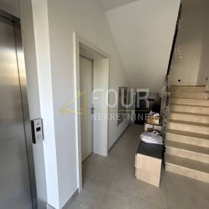 Istra, Poreč, 3s+db s okućnicom - novogradnja