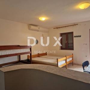 ISTRA, POREČ - Apartmanska kuća na pogodnoj lokaciji