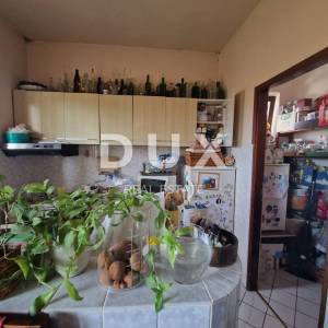 ISTRA, POREČ - Apartmanska kuća na pogodnoj lokaciji