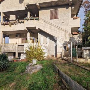 ISTRA, POREČ - Apartmanska kuća na pogodnoj lokaciji
