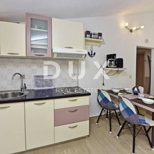 ISTRA, POREČ - Apartmanska kuća sa bazenom