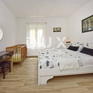 ISTRA, POREČ - Apartmanska kuća sa bazenom