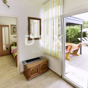 ISTRA, POREČ - Apartmanska kuća sa bazenom