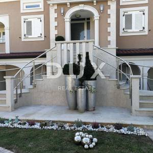 ISTRA, POREČ - Apartmanska kuća u blizini mora