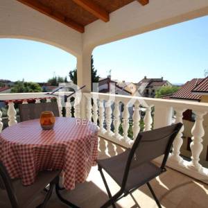 ISTRA, POREČ - Apartmanska kuća nedaleko od centra i predivnih plaža