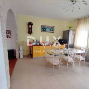 ISTRA, POREČ - Apartmanska kuća nedaleko od centra i predivnih plaža