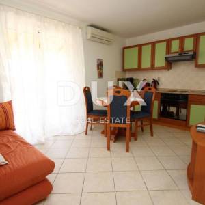 ISTRA, POREČ - Apartmanska kuća nedaleko od centra i predivnih plaža