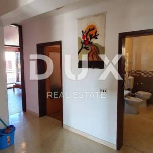 ISTRA, POREČ - Apartmanska kuća s pet stambenih jedinica i s puno potencijala