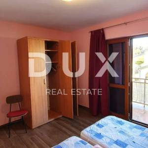 ISTRA, POREČ - Apartmanska kuća s pet stambenih jedinica i s puno potencijala