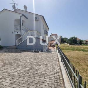 ISTRA, POREČ Apartmanska kuća 4km od centra grada