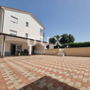 ISTRA, POREČ Apartmanska kuća 4km od centra grada