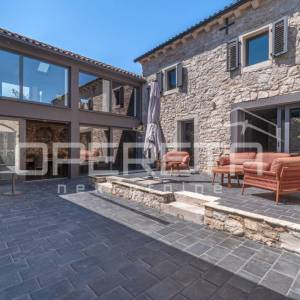 Istra, Poreč – autentična kamena vila s modernim luksuzom
