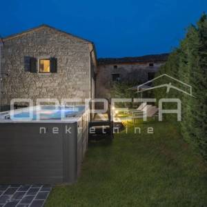 Istra, Poreč – autentična kamena vila s modernim luksuzom
