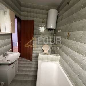 Istra, Poreč - centar, 71.20m2, 2s+db, okućnica 192m2