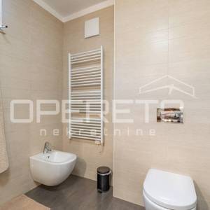 Istra, Poreč centar - Atraktivan penthouse 110 m2 s pogledom na more i garažom