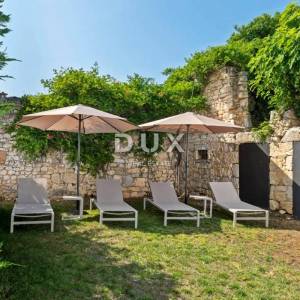 ISTRA, POREČ - Dizajnerska kamena kuća