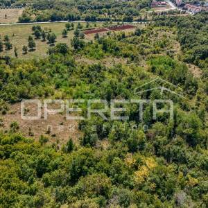
Istra, Poreč-građevinsko zemljište T2 i T3 te poljoprivredno zemljište kod Pore