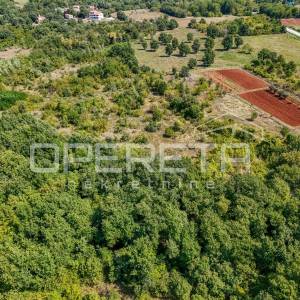 
Istra, Poreč-građevinsko zemljište T2 i T3 te poljoprivredno zemljište kod Pore