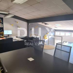 ISTRA, POREČ Hala 543 m2 u poslovnoj zoni grada Poreča