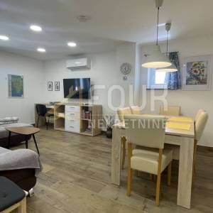 Istra, Poreč, kamena vila s bazenom
