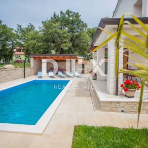ISTRA, POREČ - Kuća s bazenom nedaleko Poreča