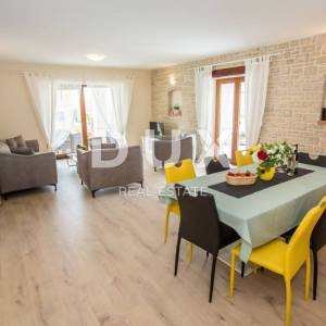 ISTRA, POREČ - Kuća s bazenom nedaleko Poreča