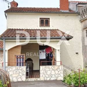 ISTRA, POREČ - Kuća s pogledom na more i garažom