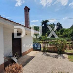 ISTRA, POREČ - Kuća s puno potencijala, na mirnoj i lijepoj lokaciji
