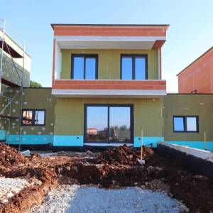 ISTRA, POREČ - Lux vila sa vrtom i pogledom na more