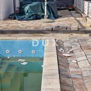 ISTRA, POREČ - Nova dvojna kuća sa bazenom 400m od mora