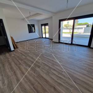 ISTRA, POREČ - Novoizgrađena samostojeća kuća s bazenom i pogledom na more
