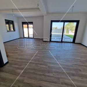 ISTRA, POREČ - Novoizgrađena samostojeća kuća s bazenom i pogledom na more
