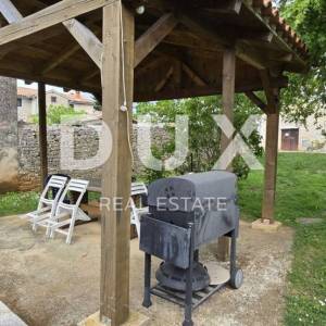 ISTRA, POREČ - Obnovljena istarska kuća s vrtom