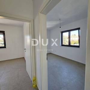 ISTRA, POREČ, OKOLICA - 3SS+DB stan na prvom katu sa krovnom terasom