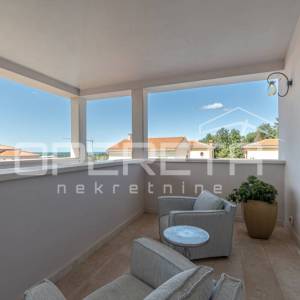 ISTRA, POREČ (OKOLICA) - Bezvremenska vila s bazenom - investicija u luksuz
