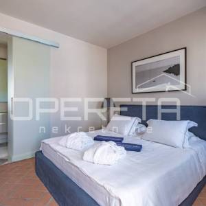 ISTRA, POREČ (OKOLICA) - Bezvremenska vila s bazenom - investicija u luksuz