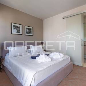 ISTRA, POREČ (OKOLICA) - Bezvremenska vila s bazenom - investicija u luksuz