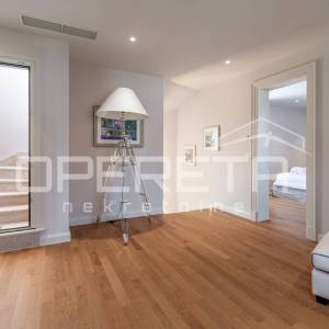ISTRA, POREČ (OKOLICA) - Bezvremenska vila s bazenom - investicija u luksuz