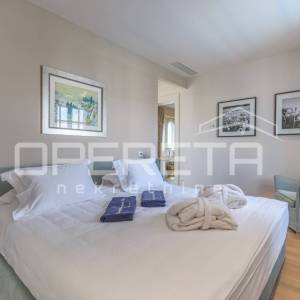 ISTRA, POREČ (OKOLICA) - Bezvremenska vila s bazenom - investicija u luksuz
